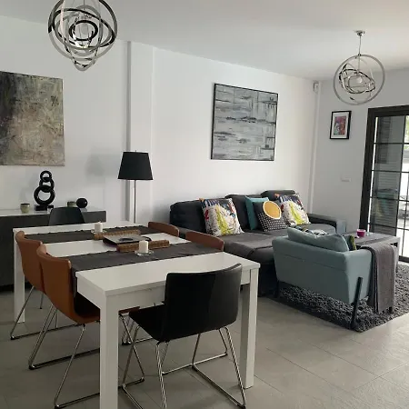 فيلة Modern With Sea Views كوستا تاغيسي