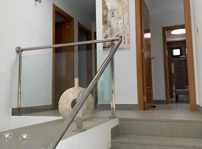 别墅 Modern With Sea Views 科斯塔特吉塞