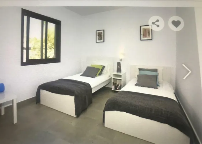 Modern With Sea Views * 科斯塔特吉塞