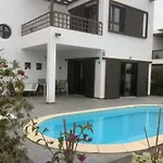 Modern With Sea Views فيلة *